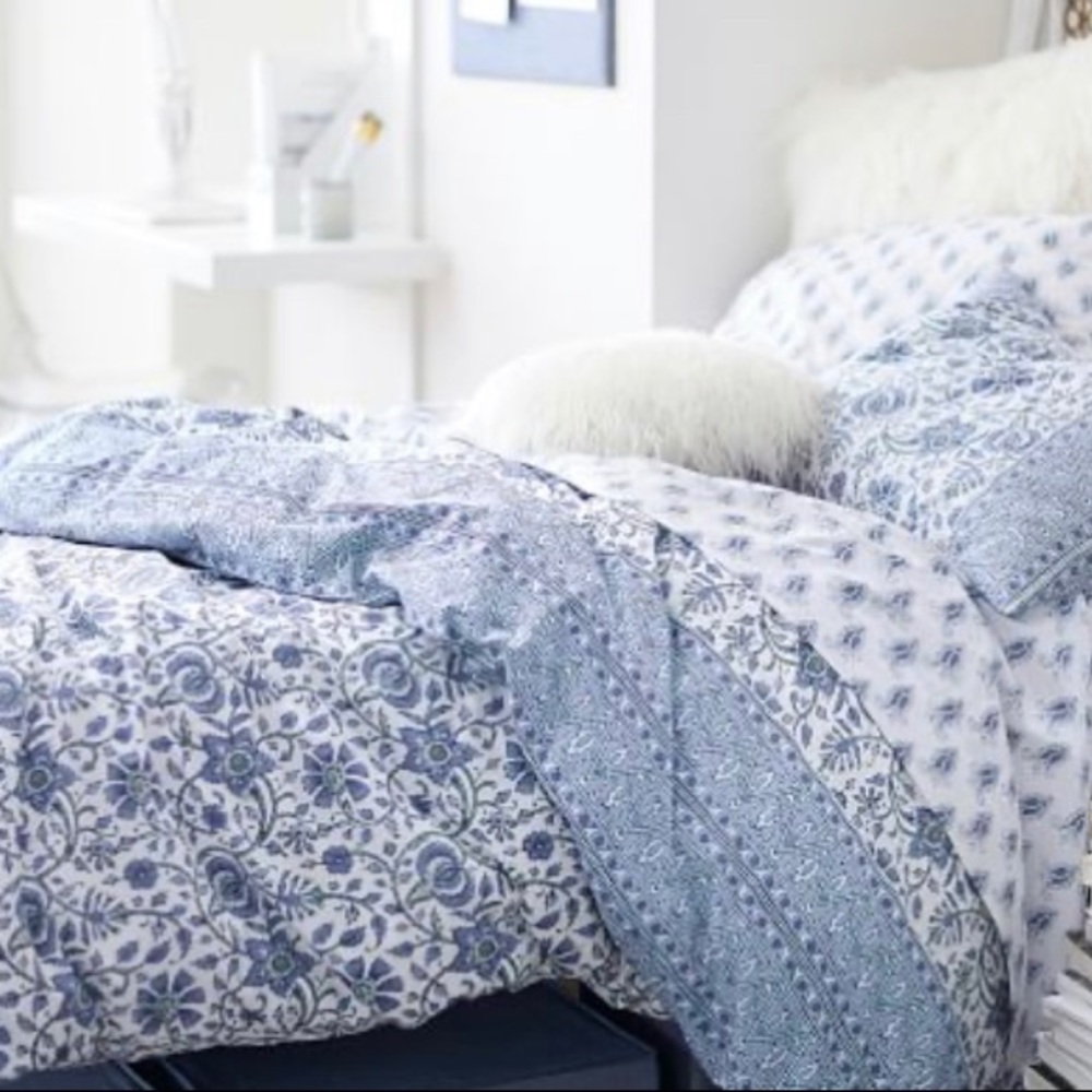 Pottery Barn Duvet Cover